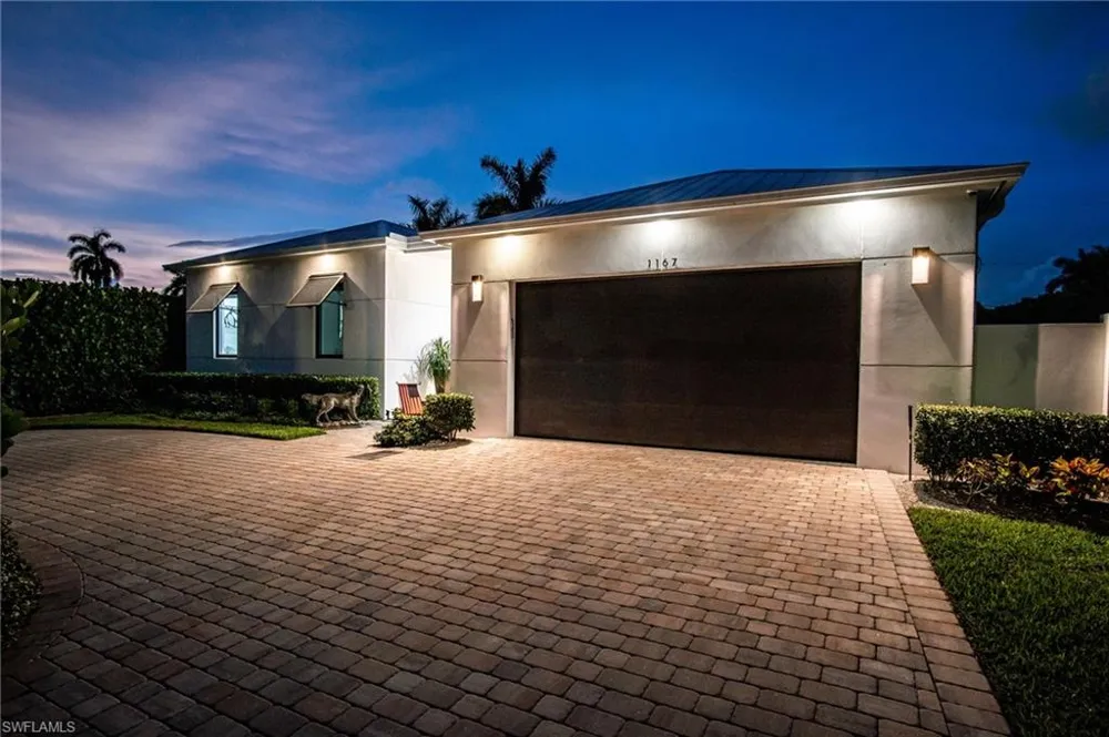 1167 22nd Avenue Naples, FL 34103