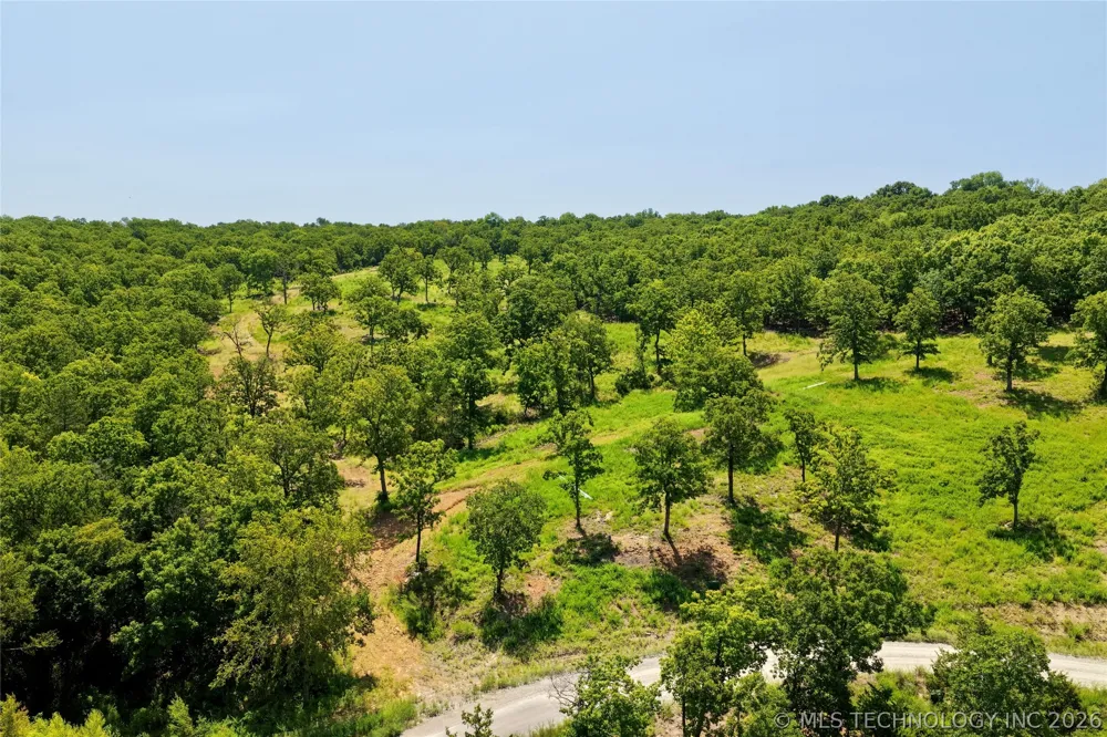 242 Patriot Pointe Eufaula, OK 74432