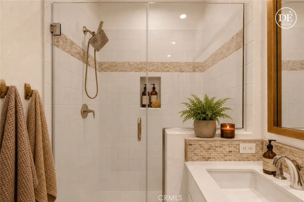 77 Jensen Court Thousand Oaks, CA 91360