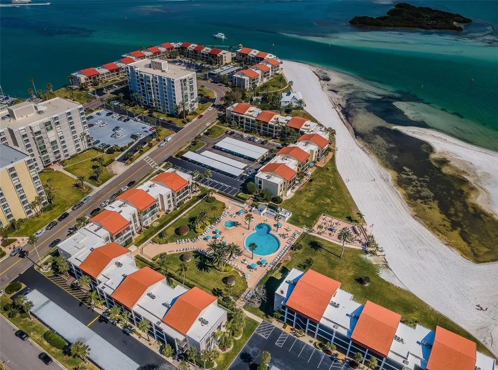 851 BAYWAY BOULEVARD #101 Clearwater Beach, FL 33767