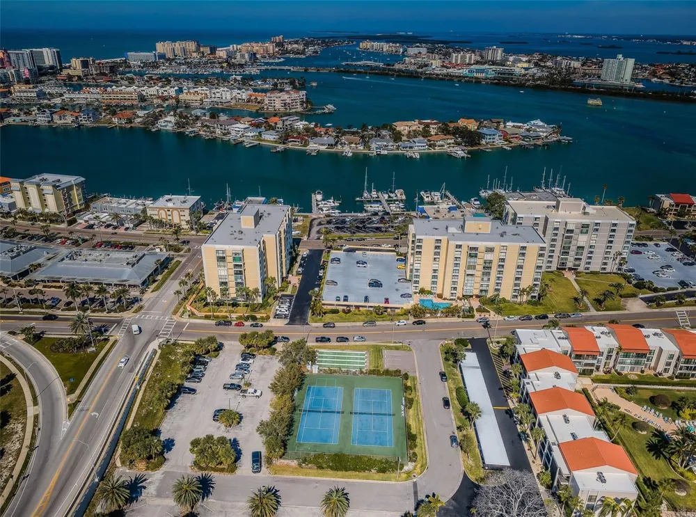 851 BAYWAY BOULEVARD #101 Clearwater Beach, FL 33767