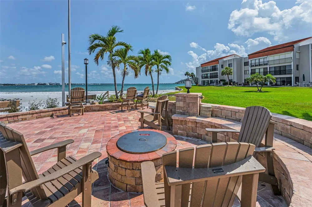 851 BAYWAY BOULEVARD #101 Clearwater Beach, FL 33767