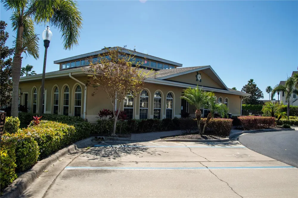 17459 CHATEAU PINE WAY Clermont, FL 34711