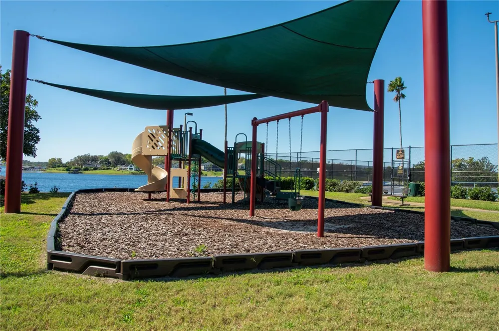 17459 CHATEAU PINE WAY Clermont, FL 34711