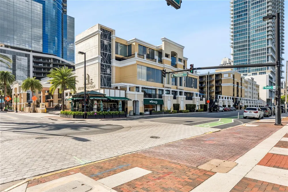151 E WASHINGTON STREET #PH3B Orlando, FL 32801
