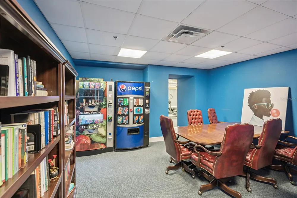 151 E WASHINGTON STREET #PH3B Orlando, FL 32801