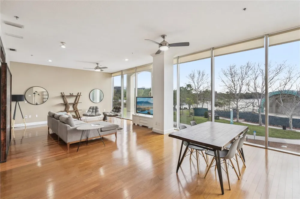 151 E WASHINGTON STREET #PH3B Orlando, FL 32801