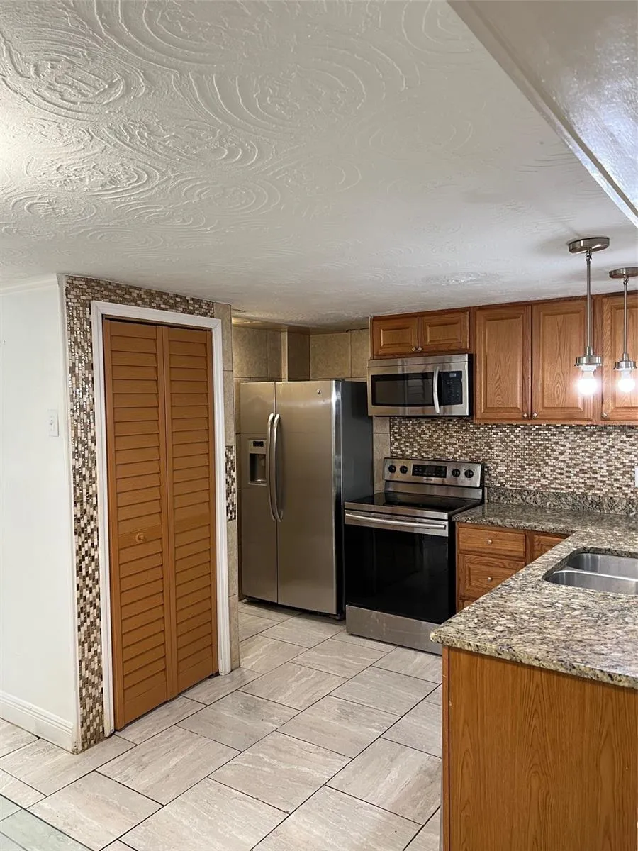 4926 BILLY DIRECT LANE Lutz, FL 33559