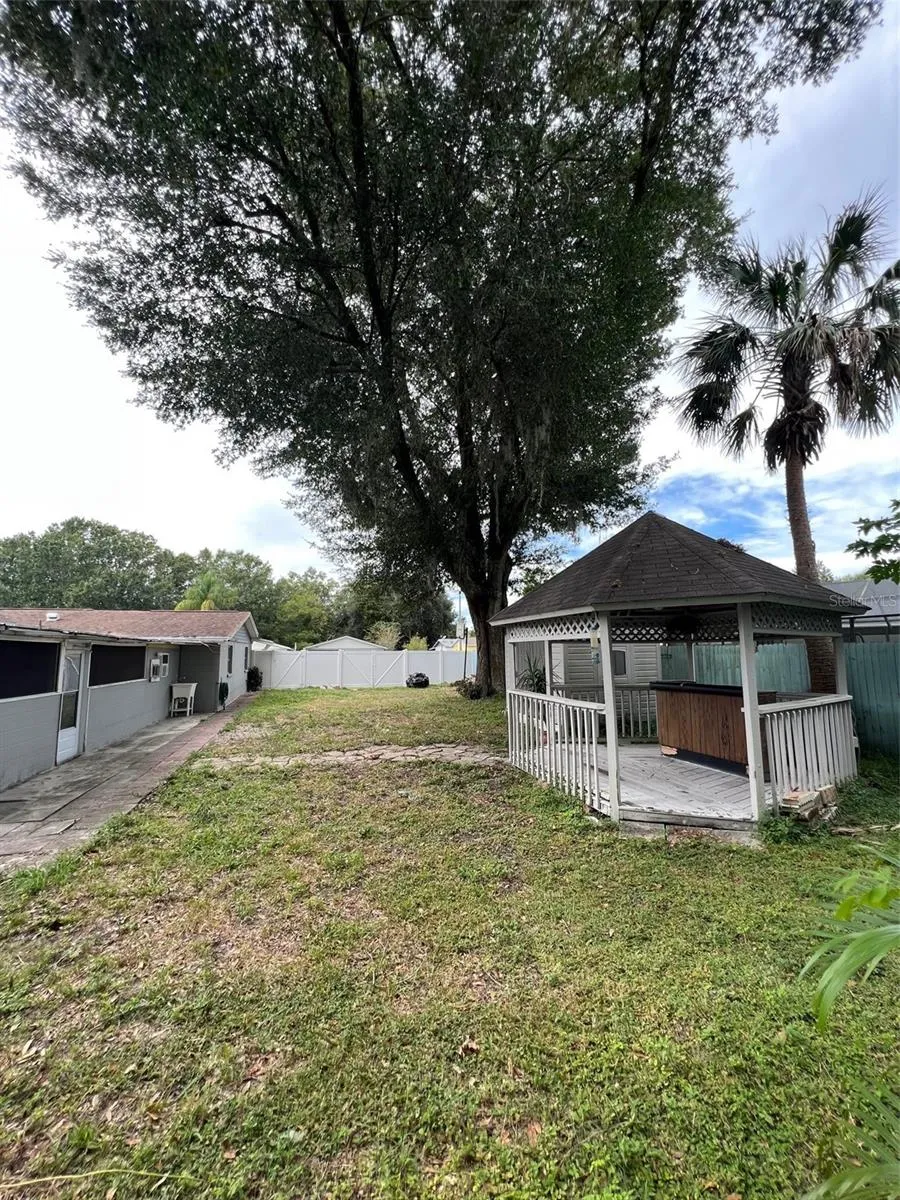 4926 BILLY DIRECT LANE Lutz, FL 33559