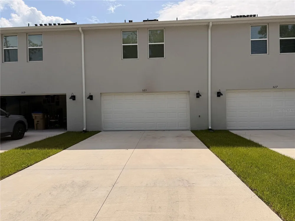 323 PRESTON COVE DRIVE St Cloud, FL 34771