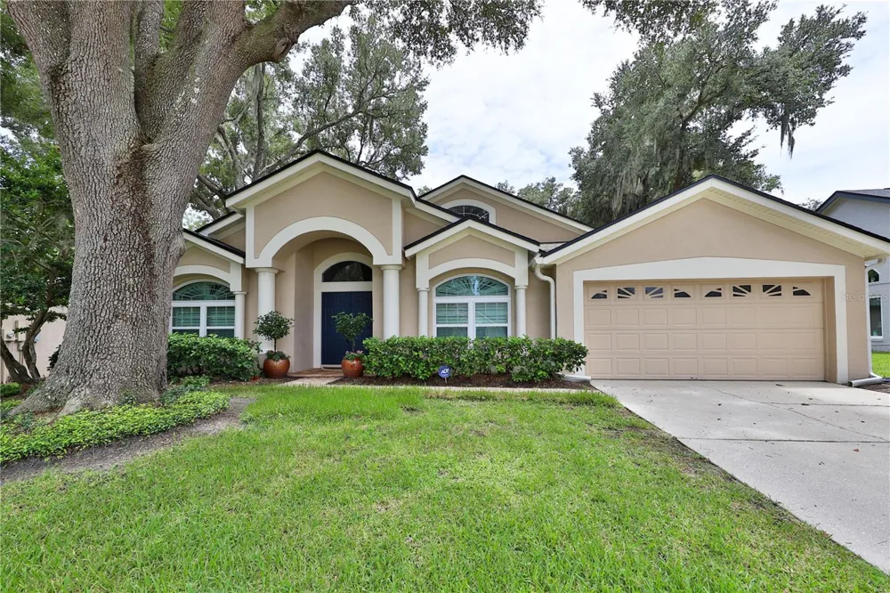 2578 EKANA DRIVE Oviedo, FL 32765