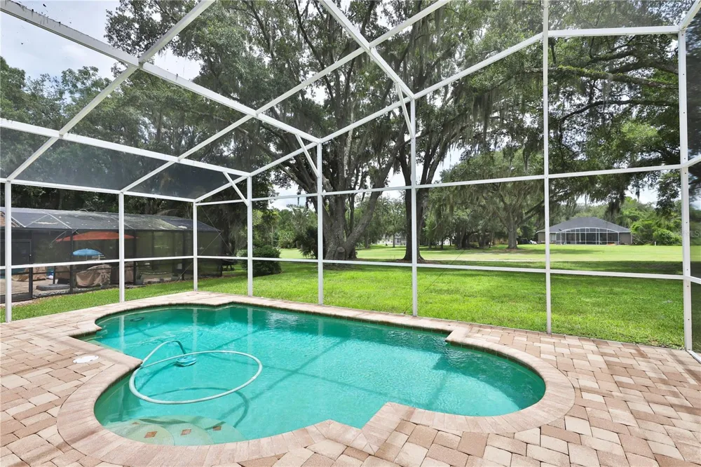 2578 EKANA DRIVE Oviedo, FL 32765
