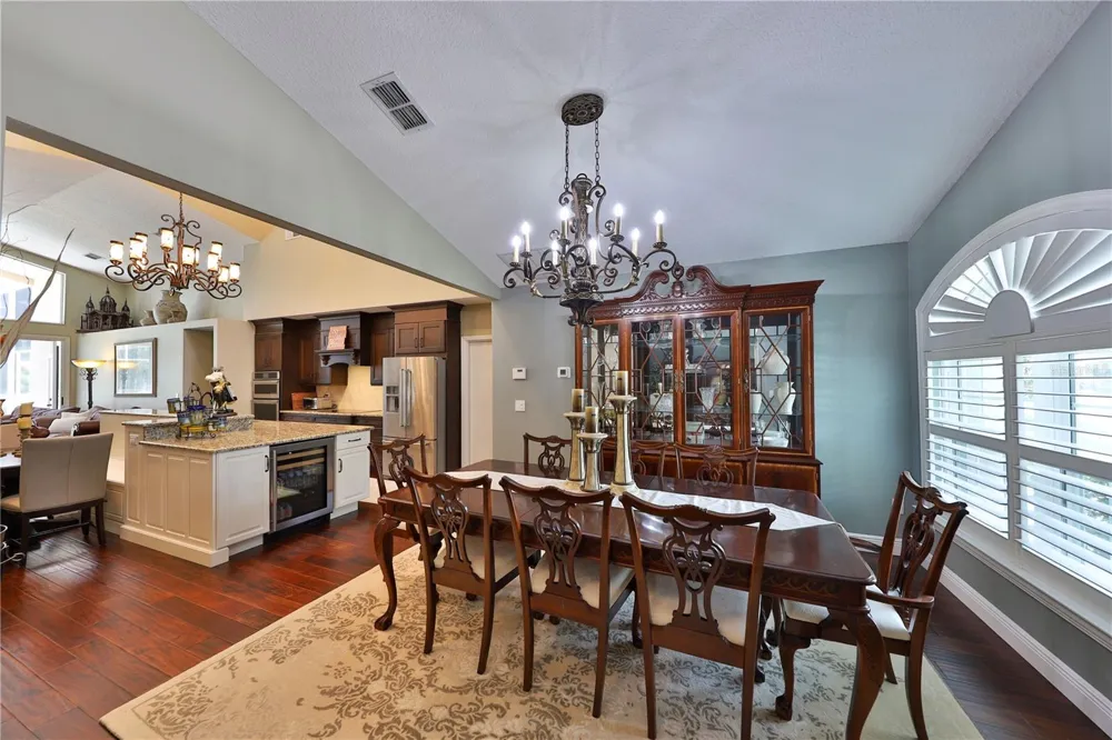 2578 EKANA DRIVE Oviedo, FL 32765