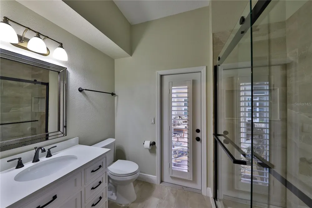 2578 EKANA DRIVE Oviedo, FL 32765