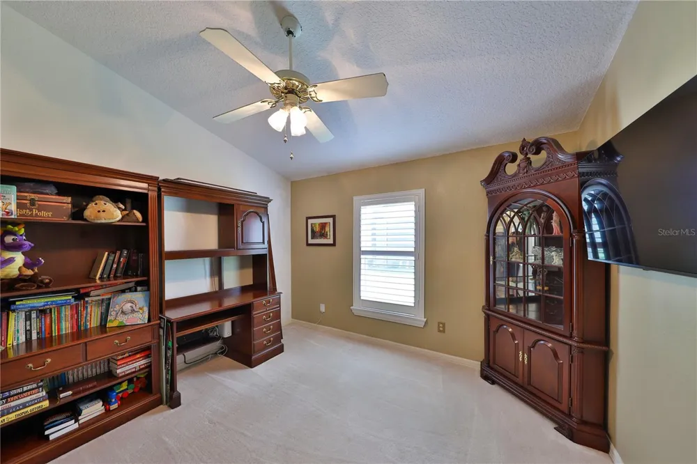 2578 EKANA DRIVE Oviedo, FL 32765