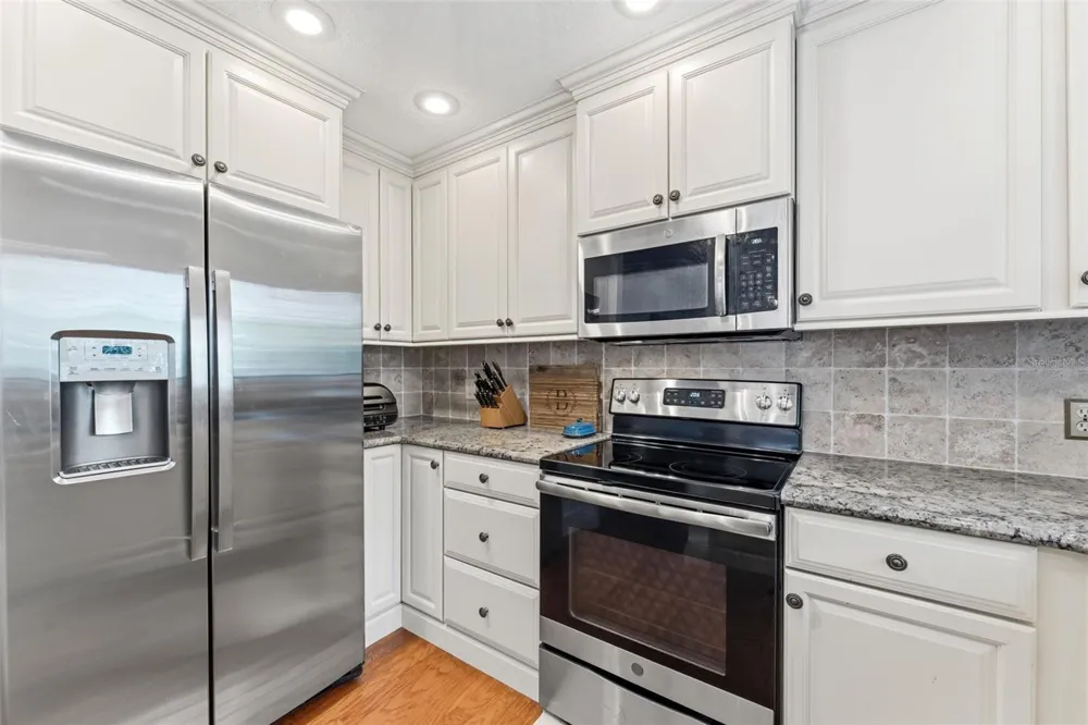 3460 COUNTRYSIDE BOULEVARD #66 Clearwater, FL 33761