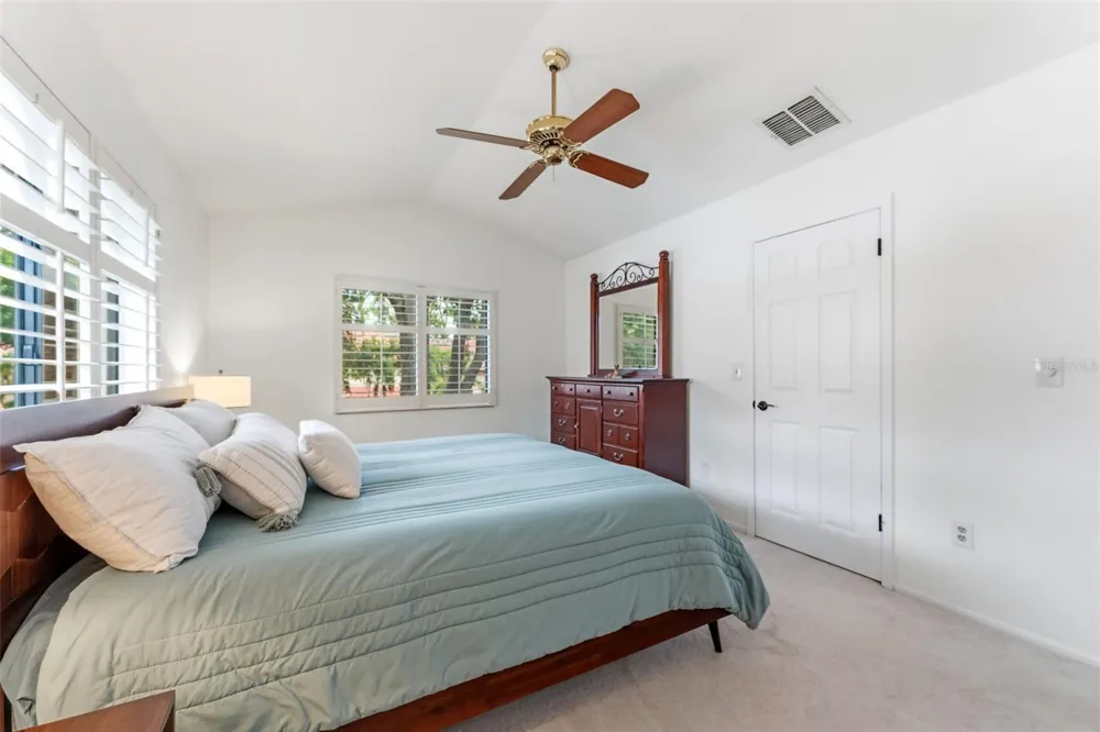 3460 COUNTRYSIDE BOULEVARD #66 Clearwater, FL 33761