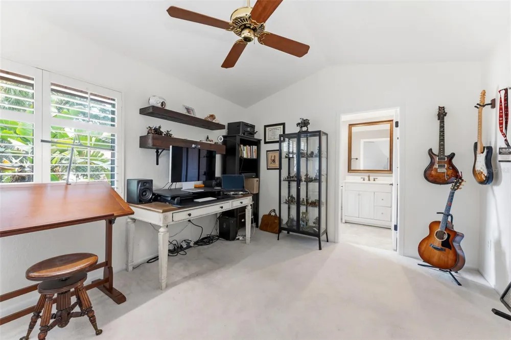 3460 COUNTRYSIDE BOULEVARD #66 Clearwater, FL 33761