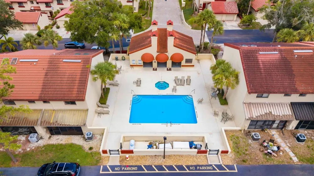 3460 COUNTRYSIDE BOULEVARD #66 Clearwater, FL 33761