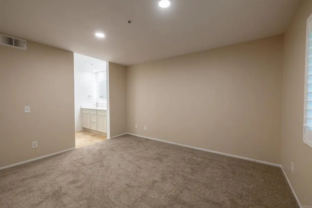 400 Pacific St #111 Oceanside, CA 92054