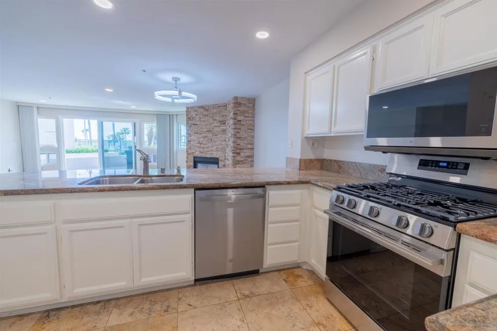 400 Pacific St #111 Oceanside, CA 92054