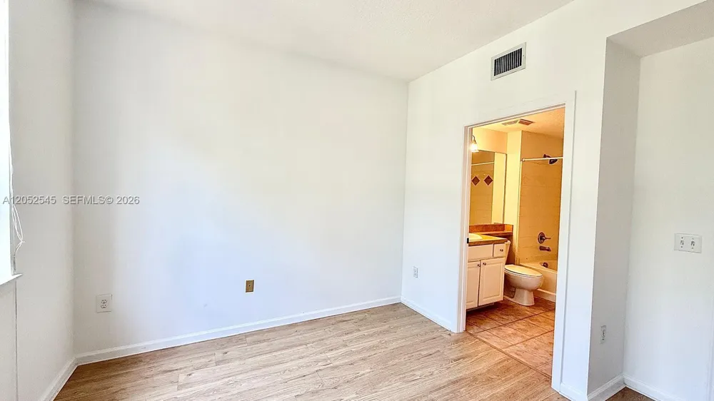 1206 E Myrtlewood Cir E #1206 Palm Beach Gardens, FL 33418