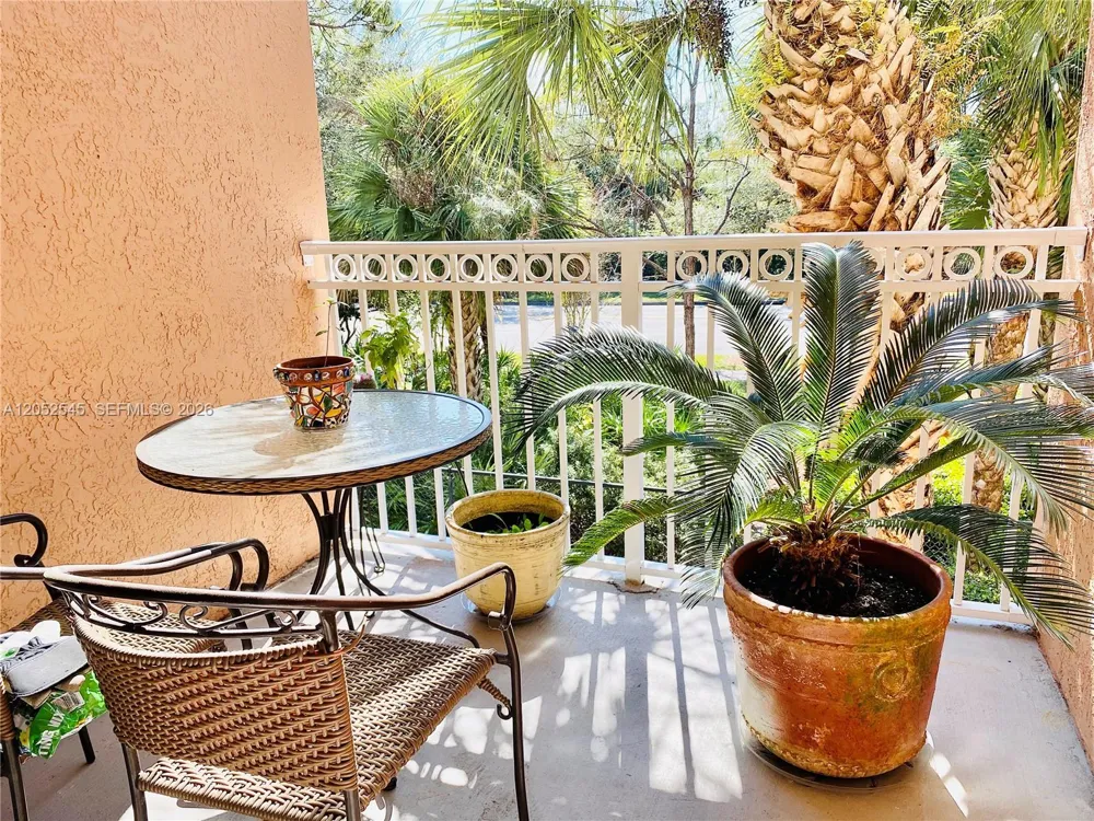 1206 E Myrtlewood Cir E #1206 Palm Beach Gardens, FL 33418