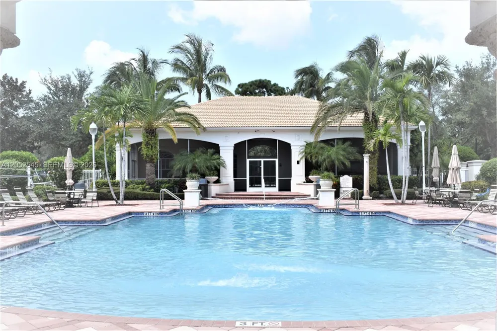 1206 E Myrtlewood Cir E #1206 Palm Beach Gardens, FL 33418