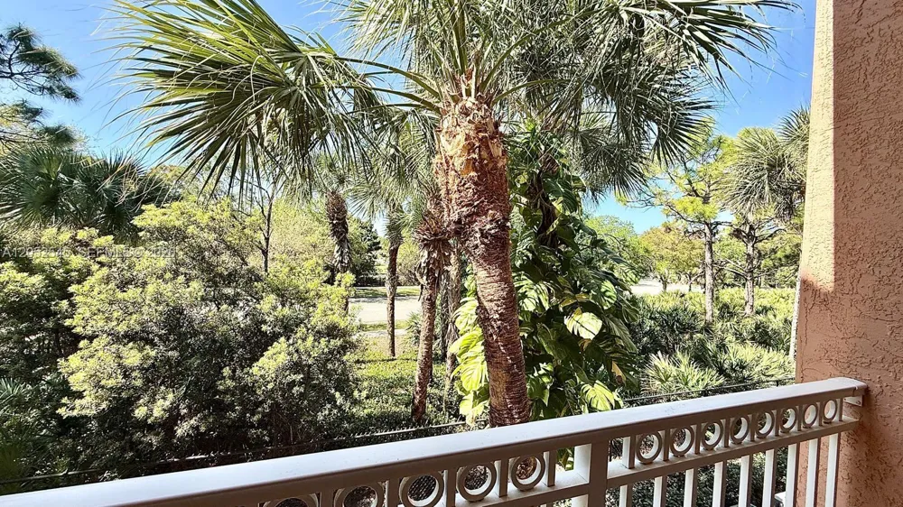 1206 E Myrtlewood Cir E #1206 Palm Beach Gardens, FL 33418