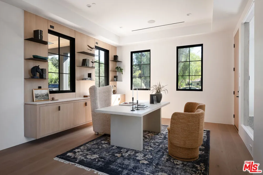 23615 Long Valley Road Hidden Hills, CA 91302