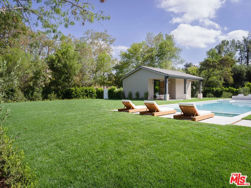 23615 Long Valley Road Hidden Hills, CA 91302