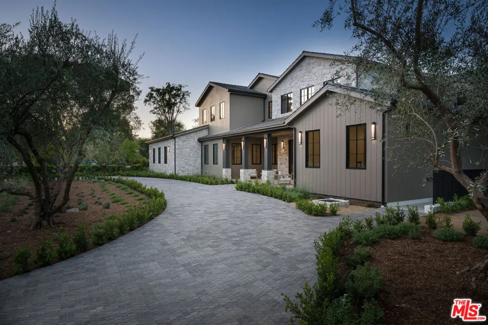 23615 Long Valley Road Hidden Hills, CA 91302