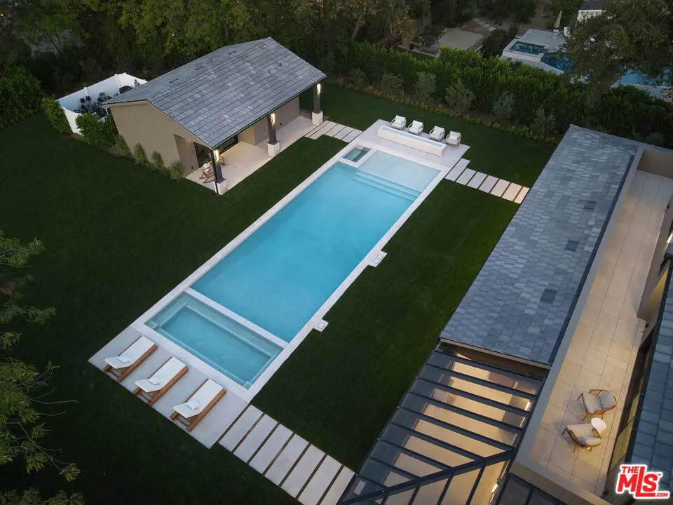 23615 Long Valley Road Hidden Hills, CA 91302