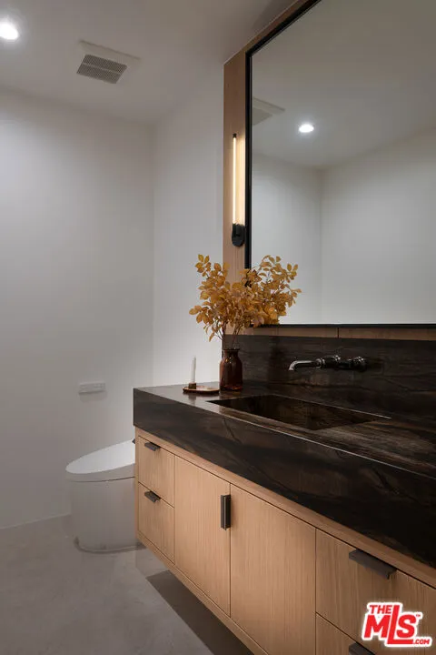 23615 Long Valley Road Hidden Hills, CA 91302