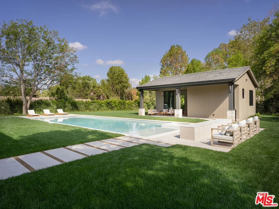 23615 Long Valley Road Hidden Hills, CA 91302