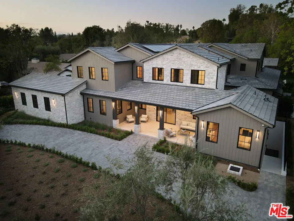 23615 Long Valley Road Hidden Hills, CA 91302