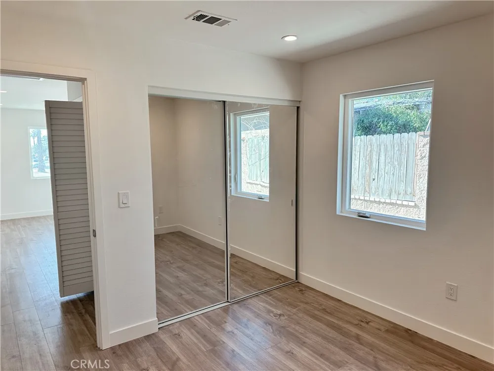 313 E 11th Azusa, CA 91702