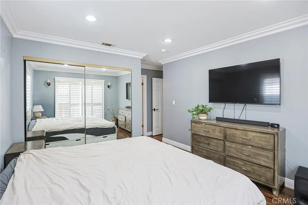 313 E 11th Azusa, CA 91702