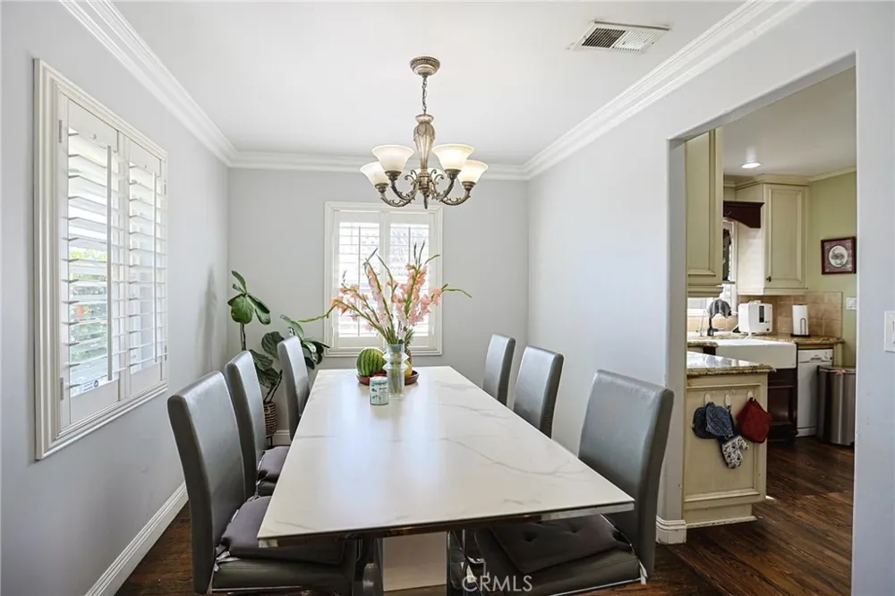 313 E 11th Azusa, CA 91702