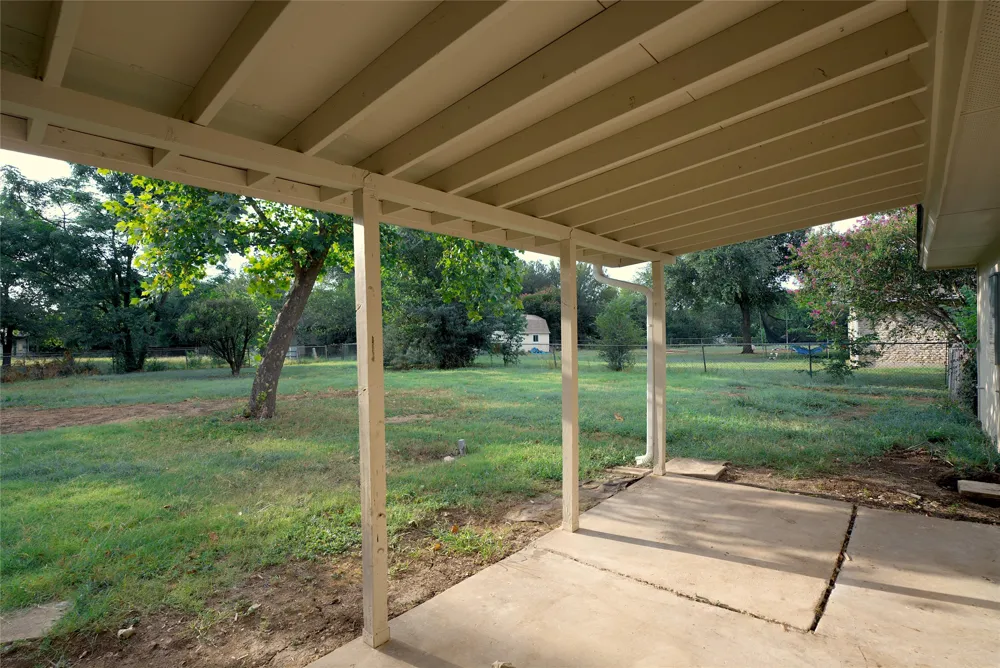 13004 Running Deer Trail Manchaca, TX 78652