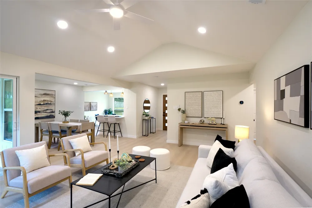 13004 Running Deer Trail Manchaca, TX 78652