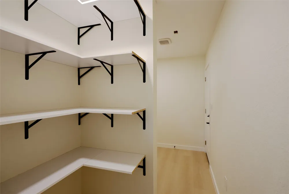 13004 Running Deer Trail Manchaca, TX 78652
