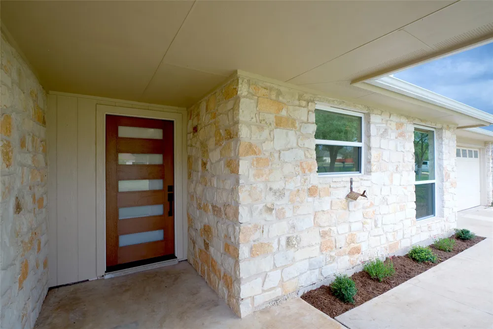 13004 Running Deer Trail Manchaca, TX 78652