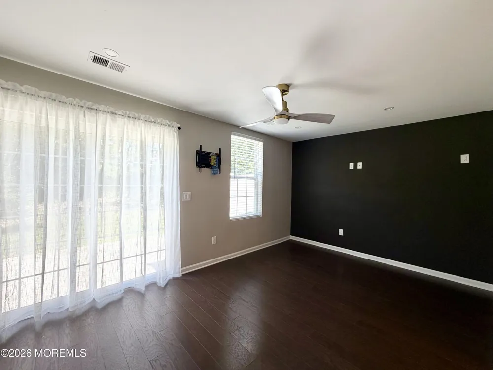 305 Spirit Way Brick, NJ 08723