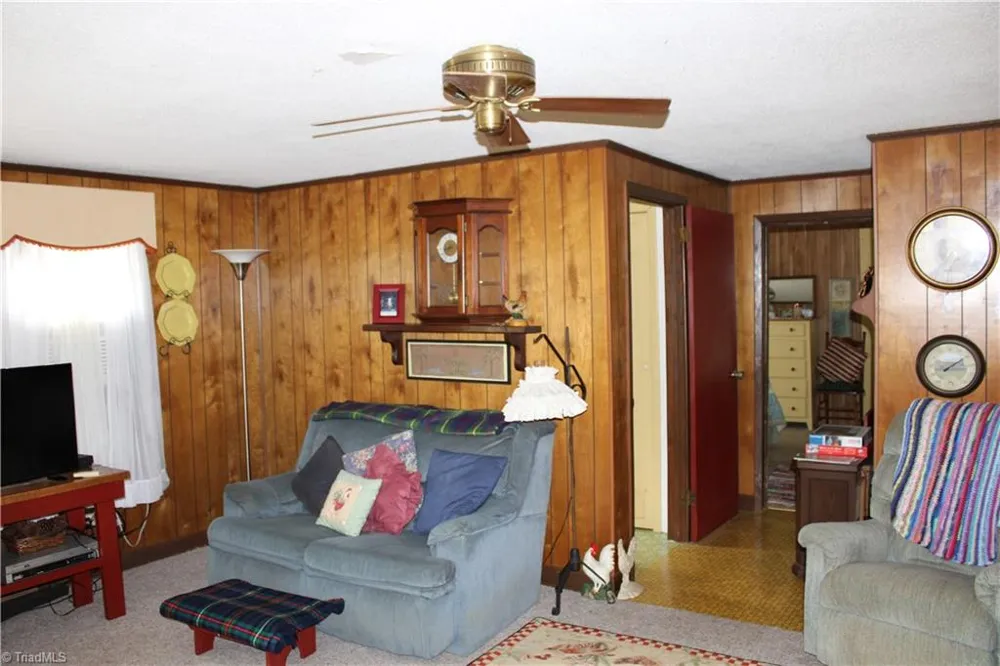 2541 Collinstown Road Westfield, NC 27053