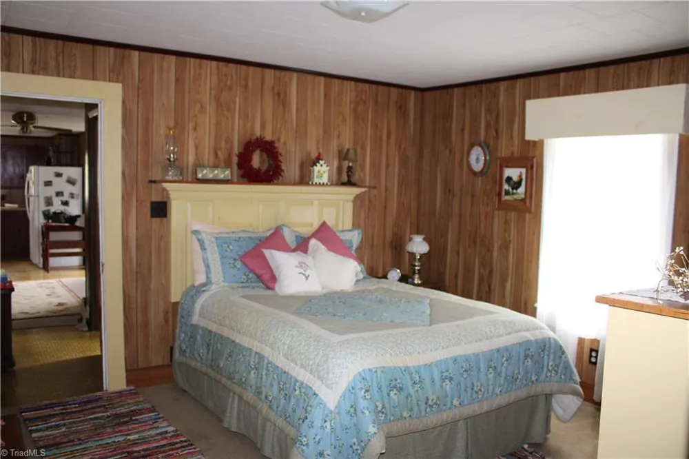 2541 Collinstown Road Westfield, NC 27053