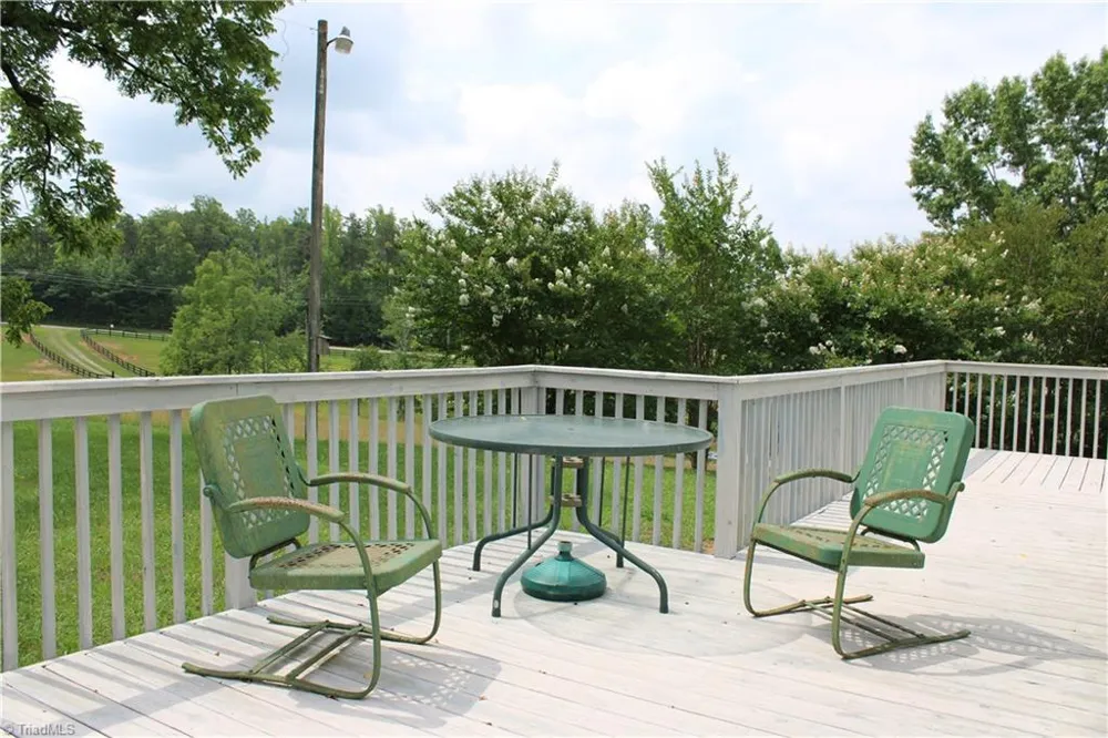 2541 Collinstown Road Westfield, NC 27053