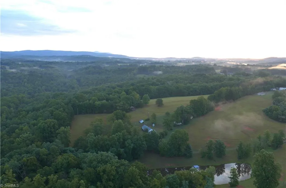 2541 Collinstown Road Westfield, NC 27053