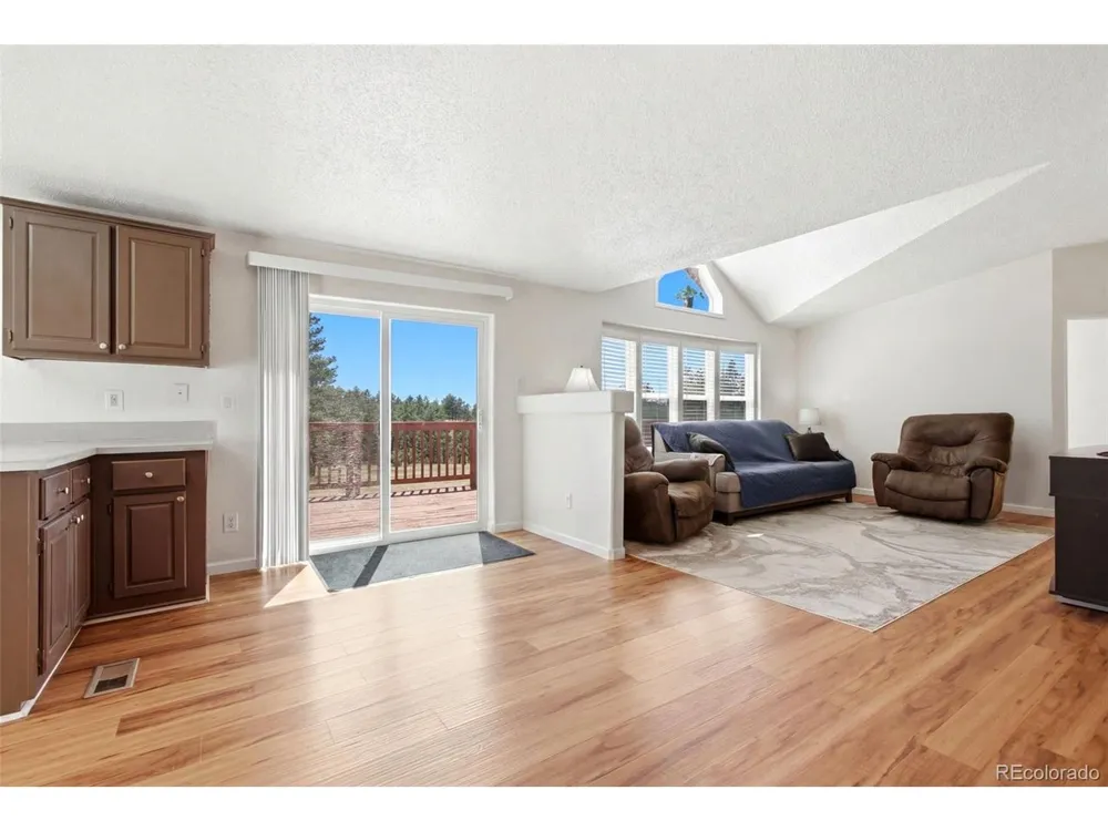 24124 Agate Trail Deer Trail, CO 80105