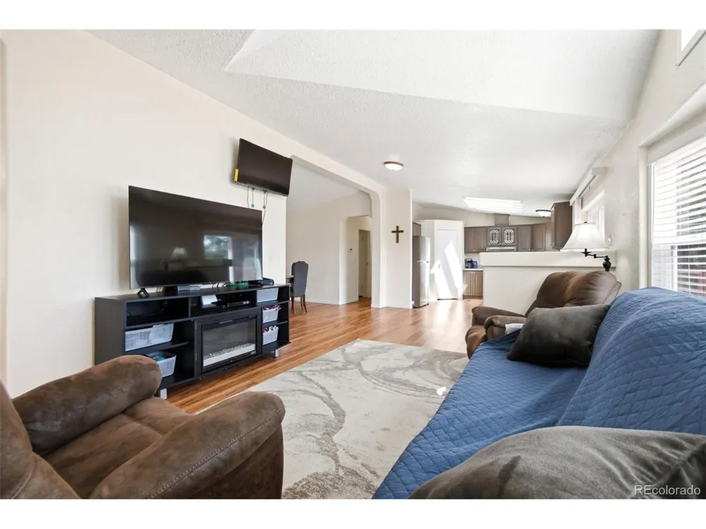 24124 Agate Trail Deer Trail, CO 80105